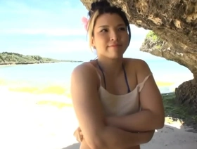 Hikaru shida aew wrestling babe non nude at the beach