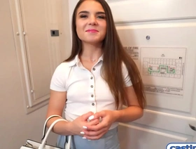 Super hot amateur teen offered 2000 dollars for sex on a fake casting